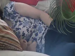 护送播放导致成人尿床